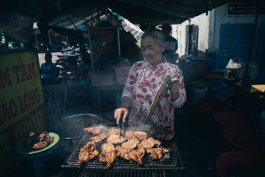 A morning street scene in Huế — where the best bowls of Bún Bò Huế begin before sunrise